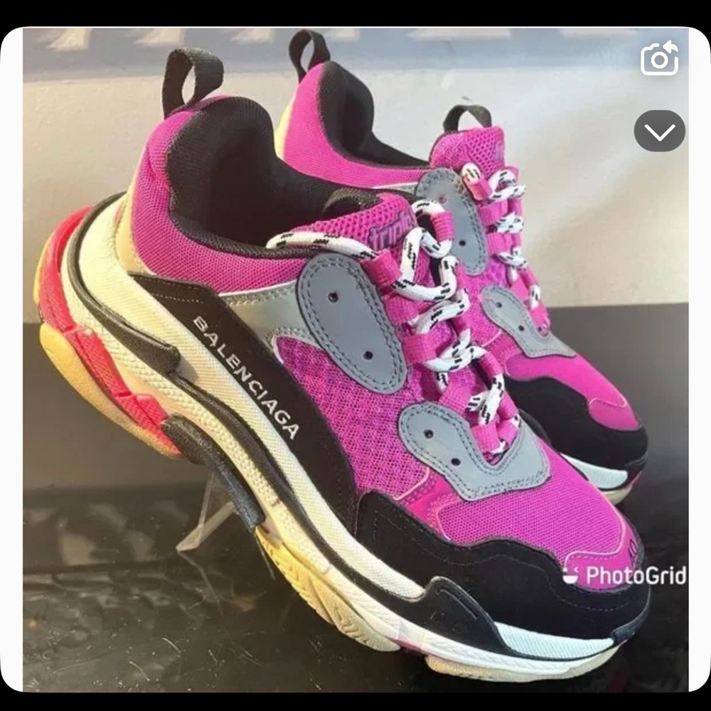 Balenciaga Women's Pink and Black Sneakers